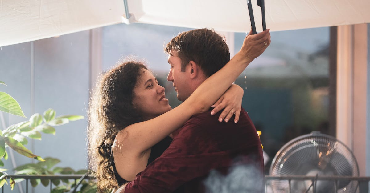 découvrez des conseils et des informations pour améliorer la sexualité au sein du couple, renforcer l’intimité, la communication et le plaisir partagé. trouvez des solutions adaptées pour une vie amoureuse épanouie.