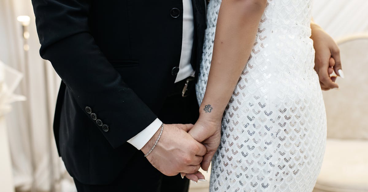 découvrez comment l’intimité influence les relations amoureuses, amicales et familiales. conseils, réflexions et astuces pour renforcer la confiance et la connexion émotionnelle au quotidien.