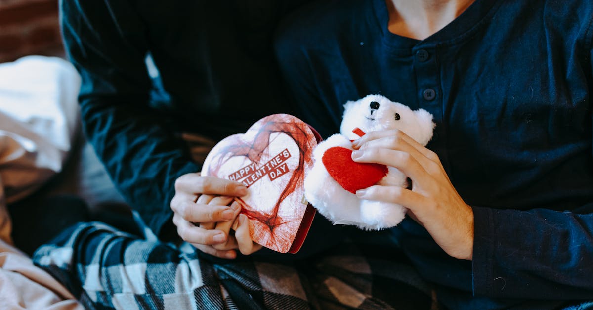 découvrez une sélection de sextoys puissants pour intensifier vos sensations et explorer de nouveaux plaisirs en toute sécurité. trouvez l'accessoire parfait pour des expériences sexuelles inoubliables, seul(e) ou à deux.