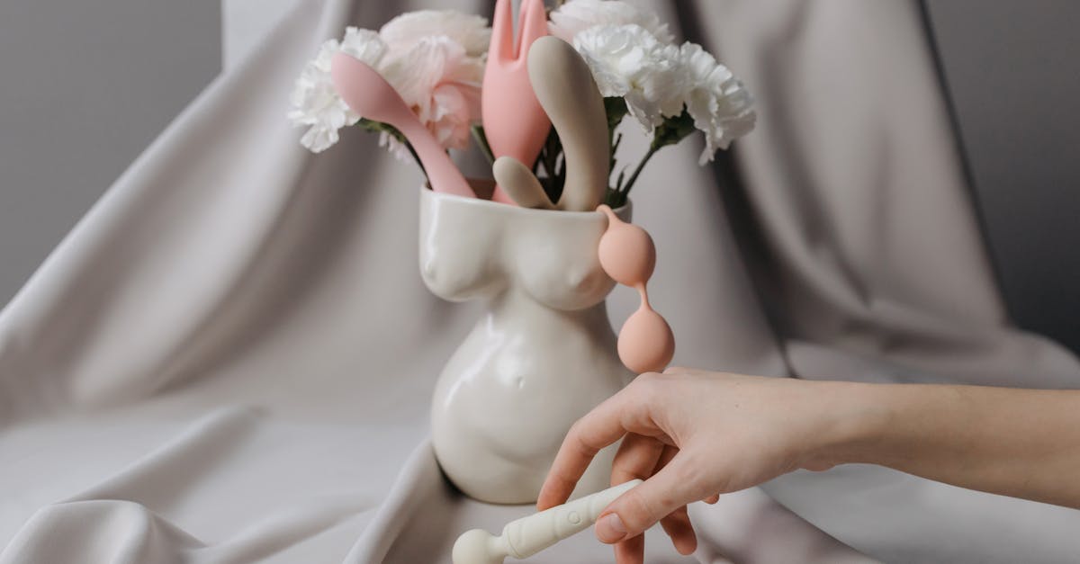 découvrez notre sélection de sex toys pour tous les désirs : vibromasseurs, stimulateurs, accessoires pour couples et bien plus. profitez d’un plaisir intime en toute discrétion et sécurité.